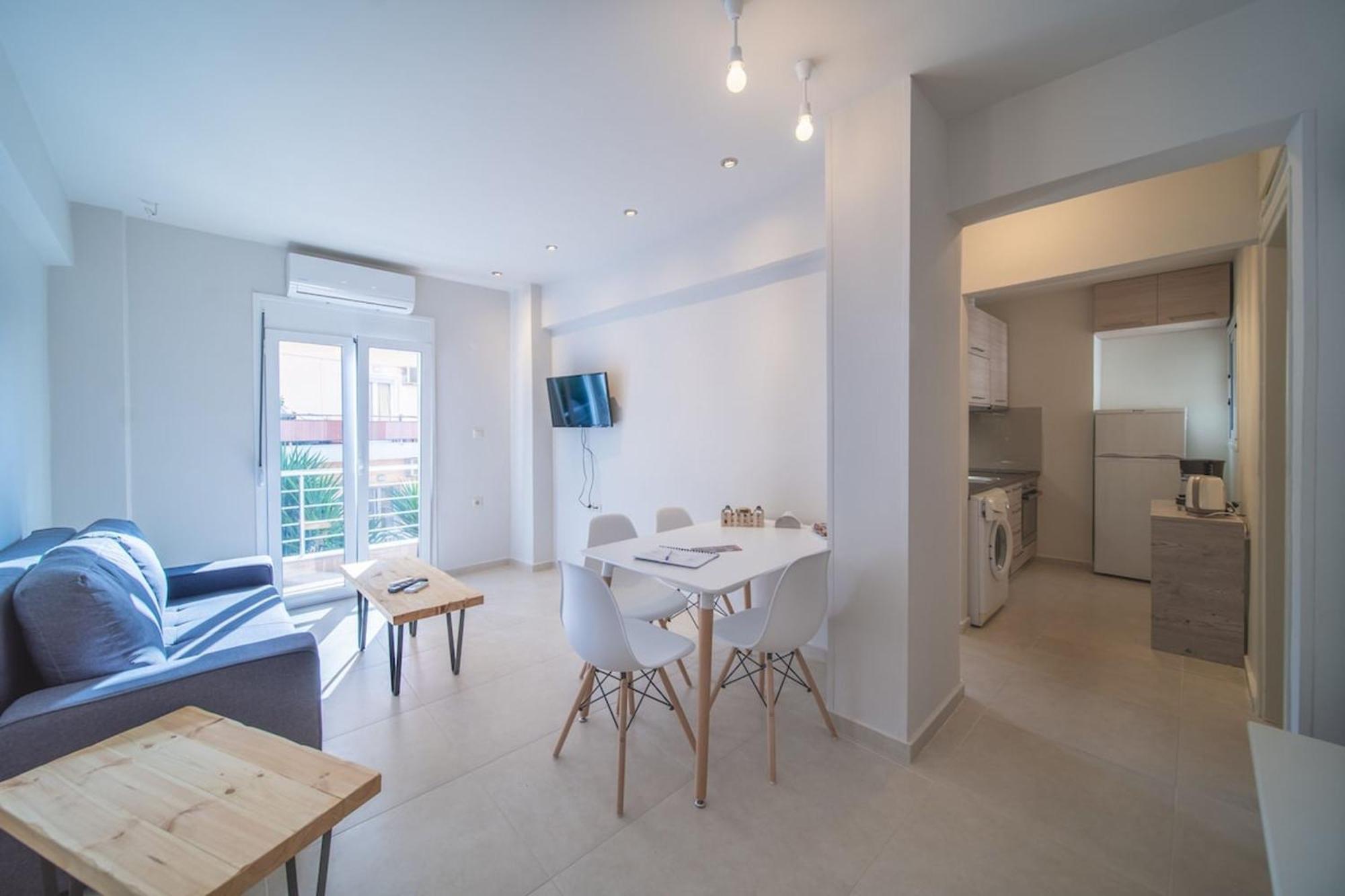 City Center Apartment Project 3 By Creatan Houses Ираклио Екстериор снимка